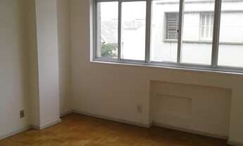 Imagem 3: Apartamento a venda com 117m², 03 quartos, 03 banheiros e 01 box de estac. no Centro Histó