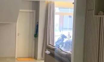 Imagem 2: Casa de condomínio para venda com 220 metros quadrados com 3 quartos