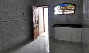 Imagem 6: Casa em Condomínio para Venda em Araruama, Centro, 2 dormitórios, 1 suíte, 1 banheiro, 4 v