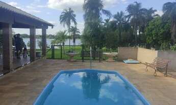 Imagem 2: RANCHO COM VISTA PARA O RIO