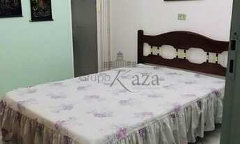 Imagem 2: Casa para aluguel tem 240 metros quadrados com 6 quartos