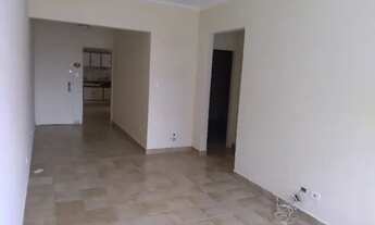 Imagem 3: Apartamento grande, dois dormitórios + depend, garagem demarcada