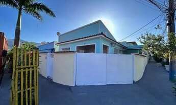 Imagem 2: Casa para Locação em Mesquita, Vila Emil, 2 dormitórios, 1 suíte, 2 banheiros, 2 vagas