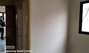 Imagem 4: ÓTIMA OPORTUNIDADE! Galpão com 5 vagas de garagem