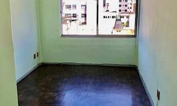 Imagem 2: Ref.: 1028 - Quarto e sala no centro!