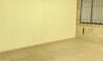 Imagem 2: Casa espaçosa, uma boa localização , bairro sossegado..