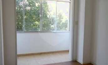 Imagem 3: EXCELENTE E AMPLO APARTAMENTO NA MELHOR LOCALIZAÇÃO DA TIJUCA!