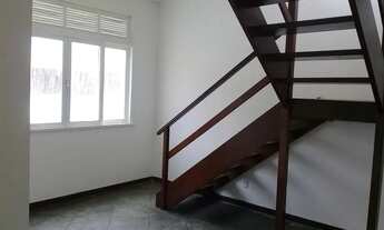 Imagem 6: Casa triplex com 5 quartos quintal, rua fechada - Pechincha