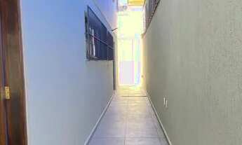 Imagem 5: Casa espaçosa, uma boa localização , bairro sossegado..