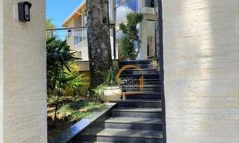 Imagem 4: Modernidade define esse lugar! Venha conhecer esta casa maravilhosa que fica em um dos mel