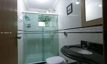 Imagem 5: Casa para Venda em Araruama, Centro, 3 dormitórios, 2 suítes, 1 banheiro, 2 vagas