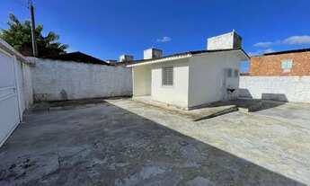 Imagem 6: Alugo - Casa de 02 Quartos no Res. Baraunas - Noca Caruaru