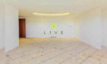 Imagem 3: Apartamento face norte com 04 quartos e 02 vagas de garagem, a venda no Bigorrilho!