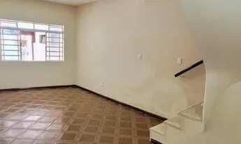 Imagem 2: Sobrado Bem Localizado com 3 dormitórios 1 vaga