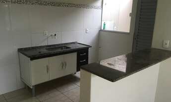 Imagem 4: Alugo casa em Araxá de 2 quartos