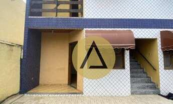 Imagem 2: Kitnet com 1 dormitório para alugar, 30 m² por R$ 500,00/mês - Sol e Mar - Macaé/RJ