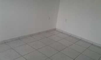 Imagem 3: Casa 2 quartos, sala, cozinha, banheiro, garagem, no Interlagos R$900,00