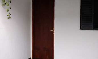 Imagem 2: Casa com 2 Cômodos e Área de Serviço - Zona Oeste