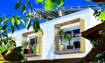 Imagem 3: Linda Casa Com Projeto Diferenciado Com painel fotovoltaico