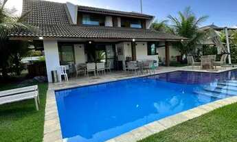 Imagem 3: Casa de condomínio para venda possui 250 metros quadrados com 4 quartos