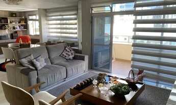 Imagem 4: Apartamento de 4 quartos com 211m²