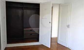 Imagem 7: EXCELENTE E AMPLO APARTAMENTO NA MELHOR LOCALIZAÇÃO DA TIJUCA!