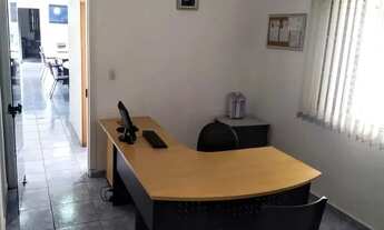 Imagem 6: Térrea para venda possui 105 metros quadrados com 2 quartos