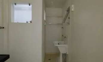 Imagem 3: Alugo belo Apt de 2 quartos, 2º Andar (terreo + 2), Condomínio Via Roma