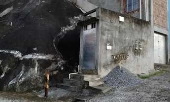 Imagem 2: Vendo duas casas