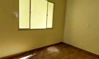 Imagem 3: Casa para venda tem 140 metros quadrados com 3 quartos em Centro - Camaçari - BA