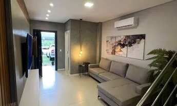 Imagem 3: Sobrado Triplex Mobiliado(a), 3 dormitórios ( sendo 3 suítes ), 2 vagas de garagem. Canto