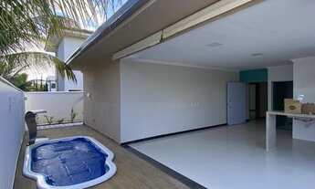 Imagem 2: Casa de condomínio para venda possui 434 metros quadrados com 3 quartos