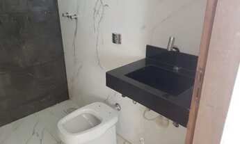 Imagem 6: CASA EM VIA PUBLICA