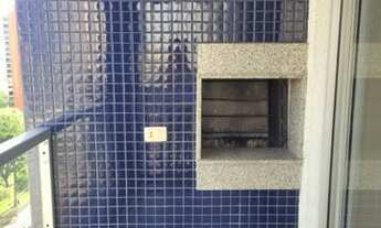 Imagem 6: Em frente ao Shopping Curitiba