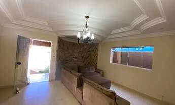 Imagem 4: Casa a venda no Centro de Nerópolis