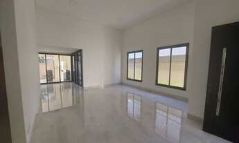 Imagem 3: Casa Térrea 4 suítes- Portal do Sol Green!