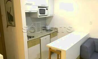 Imagem 2: Flat Comfort Suítes Alphaville disponível para venda com 28m², 01 dormitório e 01 vaga de