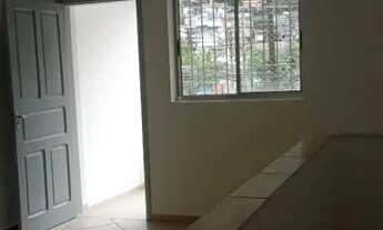 Imagem 3: R$ 2000,00 Sobreposta Marape 2 dorm + wc emp