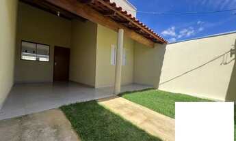 Imagem 2: Casa a venda 70 m² - 2 Quartos - Garagem 2 carros - Área de Serviço - Jardim - Dona Adélia