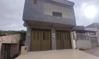 Imagem: Casa na parte térrea no bairro 18 do Forte