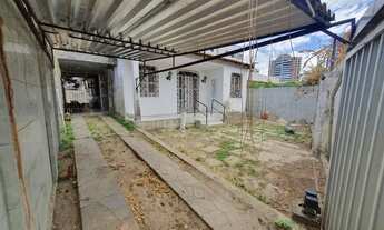 Imagem 2: Térrea para venda possui 161 metros quadrados com 3 quartos em Papicu - Fortaleza - CE