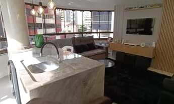 Imagem 4: Á poucos metros da praia, no centro de Balneário Camboriú, 03 suítes, mobiliado!