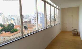 Imagem 3: Cobertura em Higienópolis, com terraço e com vista panorâmica para o Centro de São Paulo