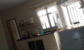 Imagem 2: Vendo casa com uma kitinet ao lado 100,000