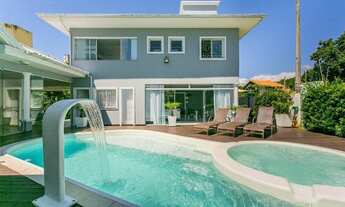 Imagem 2: Casa em Ingleses com piscina disponível para aluguel anual