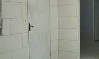 Imagem 4: Alugo Aririu três quartos