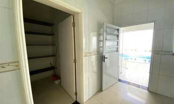 Imagem 5: Sobrado - 05 quartos ! Amplo e moderno. Ótima localização