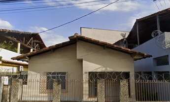 Imagem: VENDO CASA - CENTRO DE VILA VELHA - ES