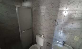 Imagem 6: Apartamento para locação em Braz de Pina, situado na rua Guaíba 77/ apto 104( fundos