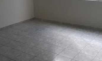 Imagem 3: Apto na Heitor Penteado , 2 dormitorios grandes com armarios, 1 vaga de garagem,sala e coz